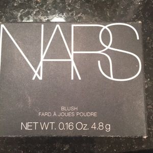 NARS deep throat blush